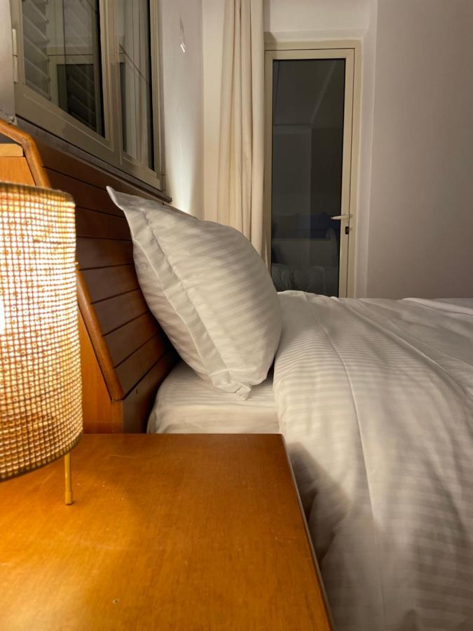 Proper Apartment 1 تيرانا المظهر الخارجي الصورة