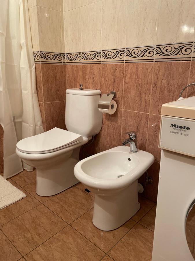Proper Apartment 1 تيرانا المظهر الخارجي الصورة
